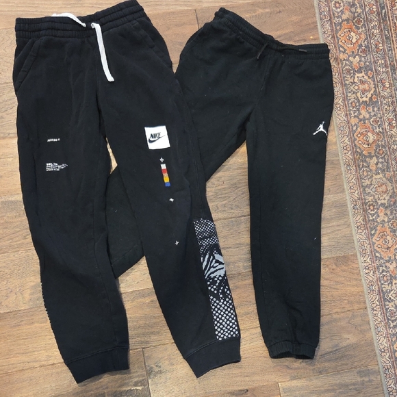 Nike Other - Nike Kids Black Graphic Joggers